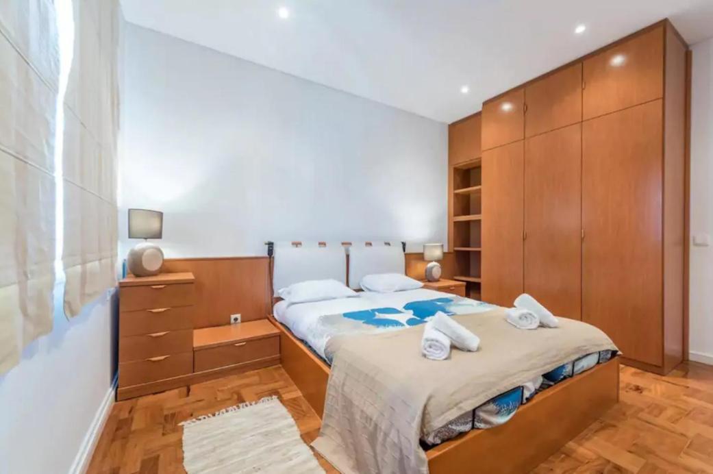 Temptation Apartment *